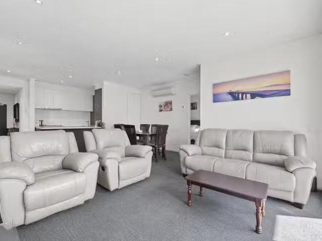 New 5/280 Blackburn Road, Glen Waverley, VIC 3150