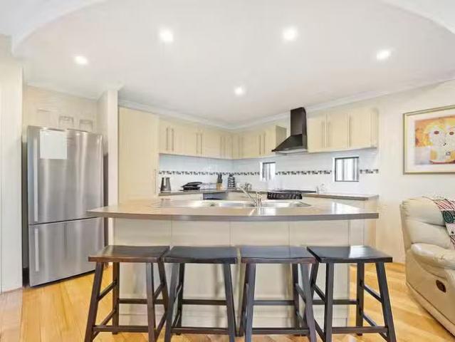 Nice 52 Mallard Way, Baldivis, WA 6171