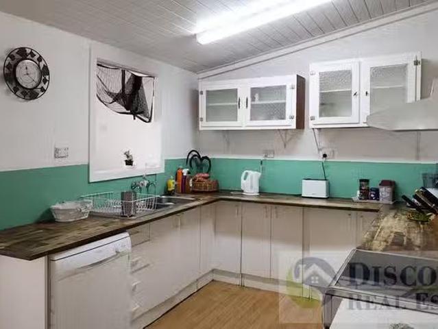 Nice 52 Pattison Street, Mount Morgan, QLD 4714