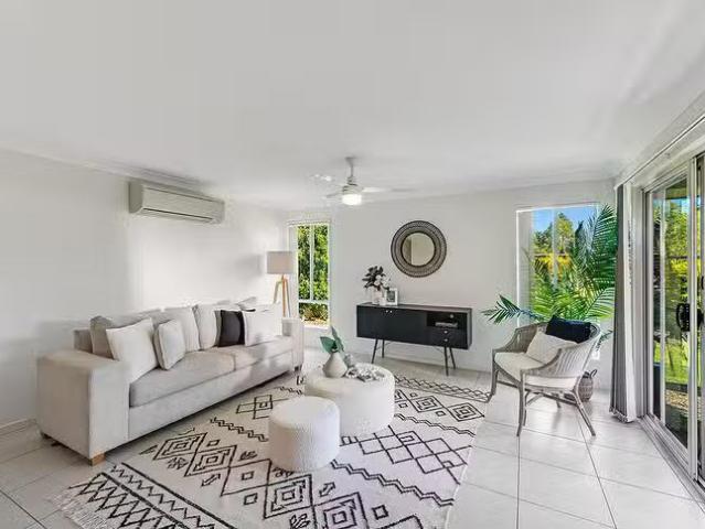 New 52 Stirling Circuit, Redbank Plains, QLD 4301