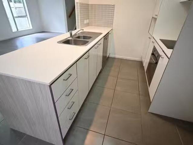 Cozy 5/30 Allingham Street, Kuraby, QLD 4112