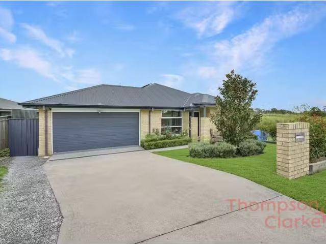 Charming 53 Northview Street, Gillieston Heights House for ren.
