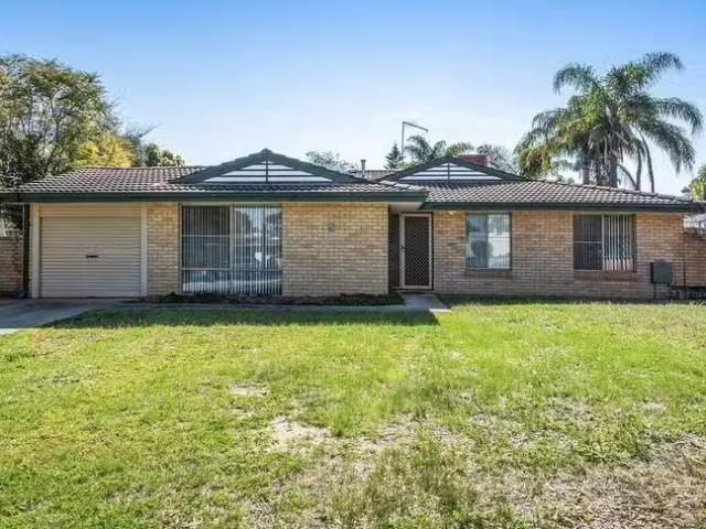 Cozy 5 Cambey Mews, Parmelia, WA 6167