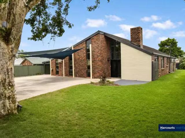 Nice 5 BR 3 Sharpie Street, MANLY WEST, QLD 4179 House for R.