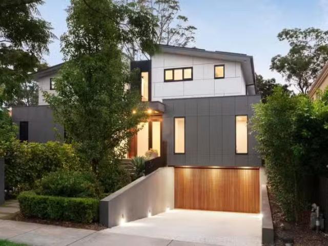 Cheap 5 BR 11A Mary Street, Balwyn North VIC 3104 House Auct.