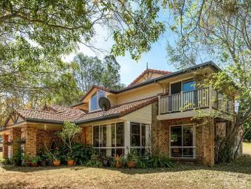 Nice 5 BR 145 Pullenvale Road, Pullenvale, QLD 4069