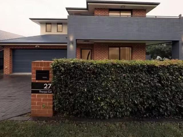 Just in! 5 BR 27 Thorpe Circuit, Oran Park House for rent Lis.