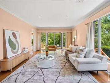 Unique 5 BR 4 Hunter Street, Yarralumla House for rent Listed.
