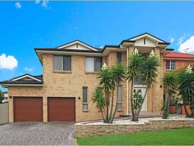 Cozy 5 BR 79 Venezia Street, Prestons House for rent Listed b.