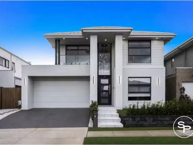 Deal! 5 BR 9 Burgmann Street, Oran Park House for rent Listed.