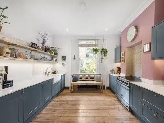 Cheap 5 BR Heron Drive
