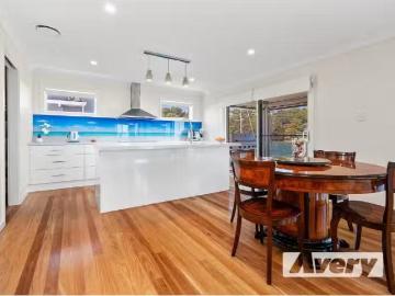 Cockle Creek, Newcastle - Balcony, Equipped kitchen
