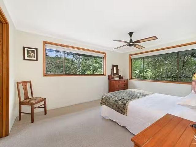 For Rent! 5 Mondra Street, Kenmore Hills, QLD 4069
