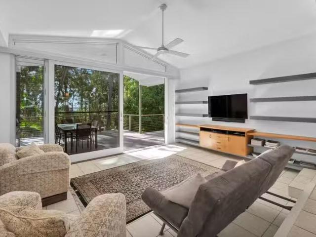 For Rent! 5 Morning Glory Drive, COOROIBAH, QLD 4565 House f.
