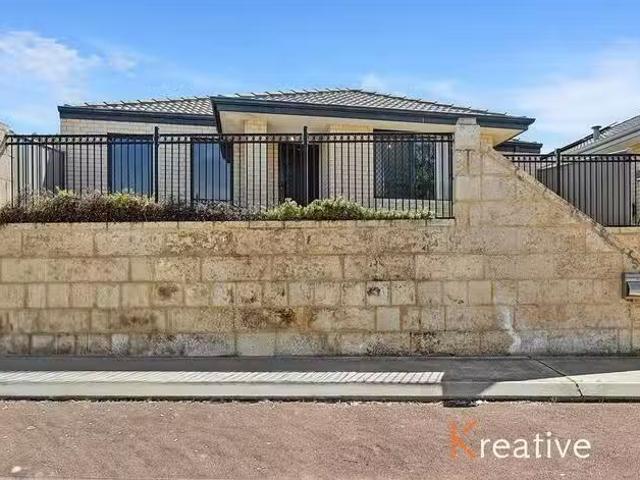 Rental! 5 Thaxted Street, Wellard, WA 6170