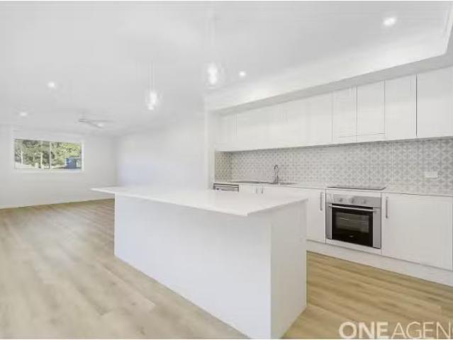 For Rent! 5A Northerly Terrace, Port Macquarie Townhouse for r.