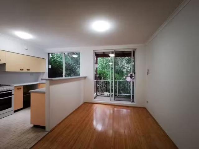 Just in! 64/147 Talavera Road, Marsfield Townhouse for rent L.