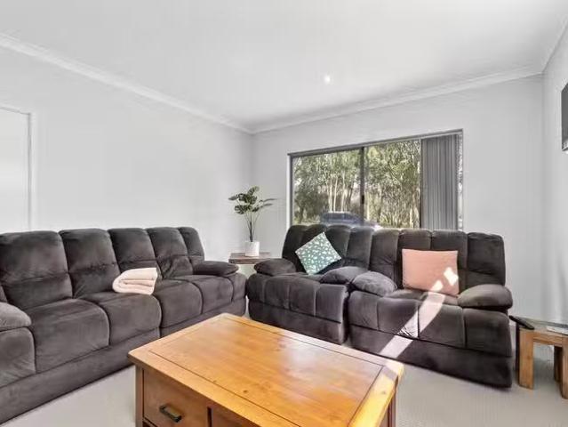 Unique 6/46 Marriamup Street, Cannington, WA 6107