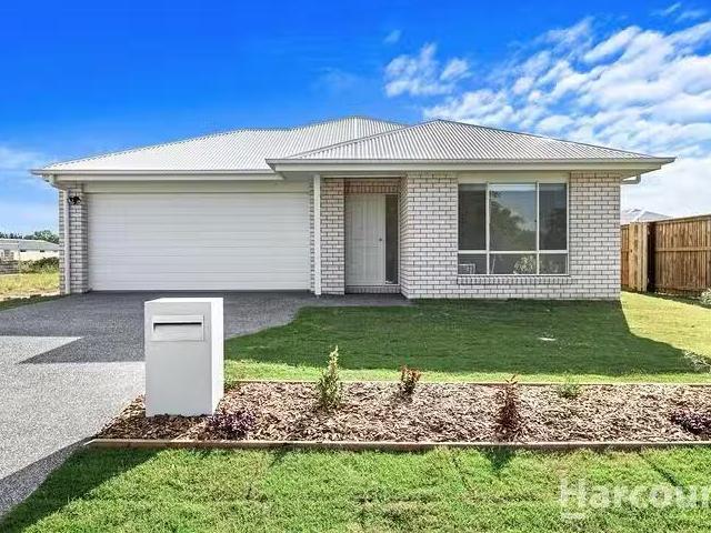 New 65 Dougan Street, Point Vernon, QLD 4655