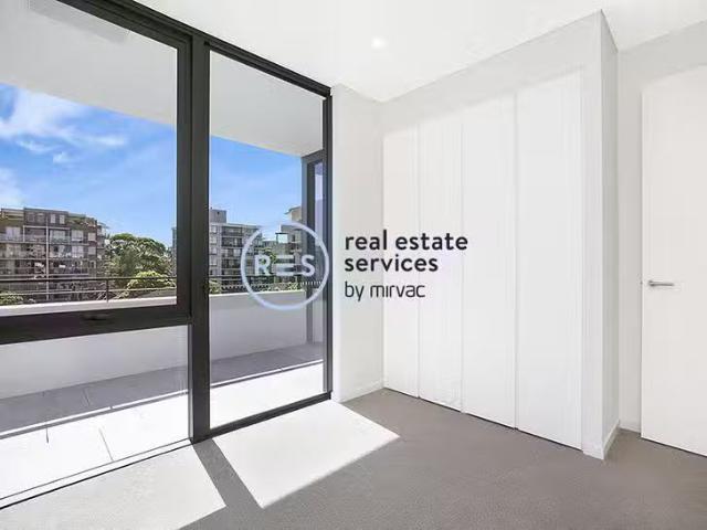 Cheap 6605/32 Wellington Street, Bondi, NSW 2026