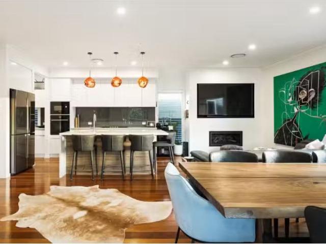 For Rent! 68 Guthrie St, Paddington House for rent Listed by.