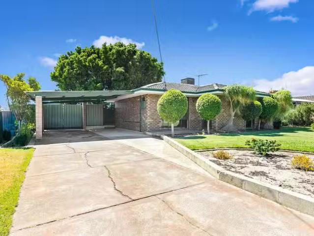 Unique 68 Pavetta Crescent, Forrestfield, WA 6058
