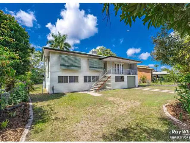 Just in! 68 Scott Street, Kawana, QLD 4701