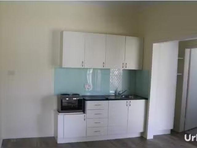 Nice 6/9 Warrina Place, Londonderry Apartment for rent Listed.