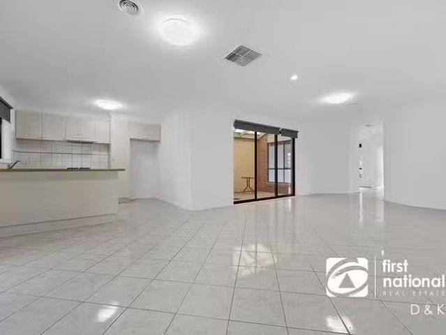 Cheap 60 Meade Way, Sydenham, VIC 3037