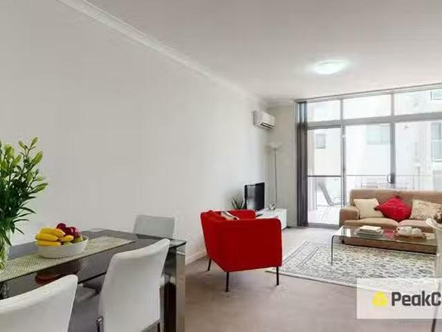 Rental! 6/1 Ibera Way, Success, WA 6164