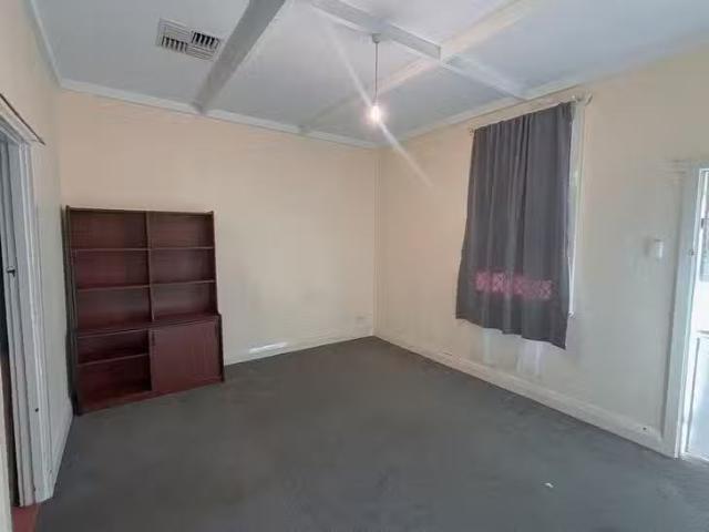 Deal! 6/1 Porter Street, Kalgoorlie, WA 6430