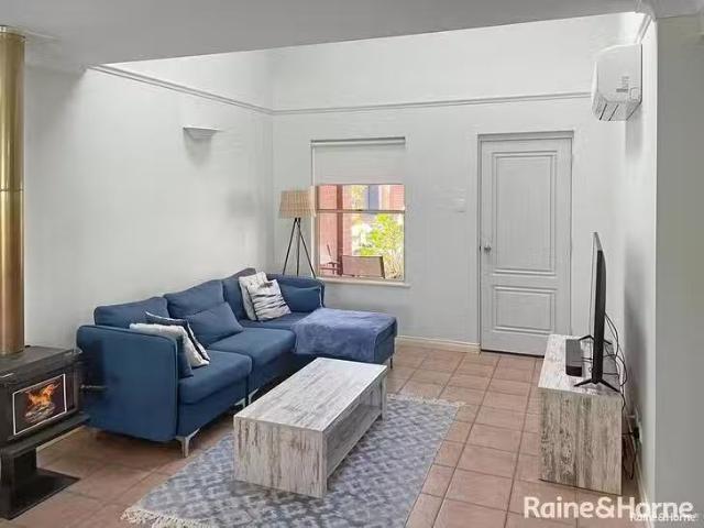 Just in! 6/21 Adelaide Crescent, Middleton Beach, WA 6330