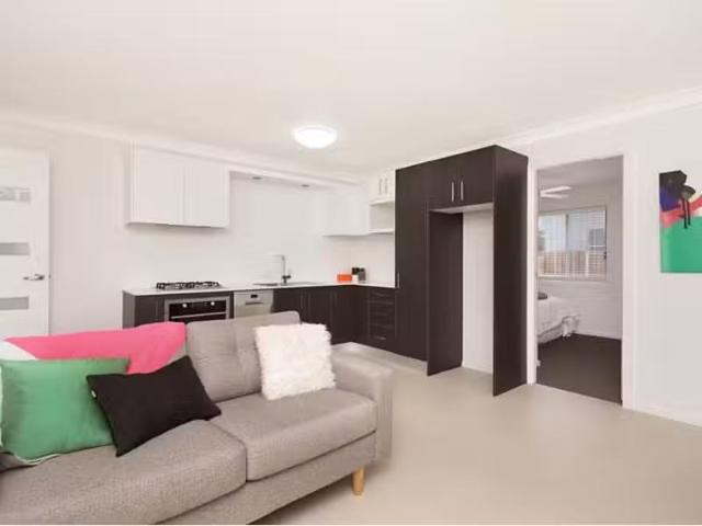 Nice 6/25 Popran Road, ADAMSTOWN Apartment for rent Listed by.