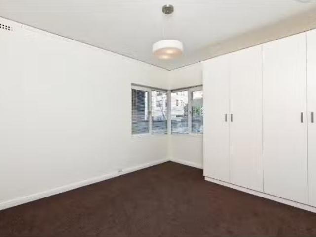 Cozy 6/2 New South Head Road, EDGECLIFF Apartment for rent Li.