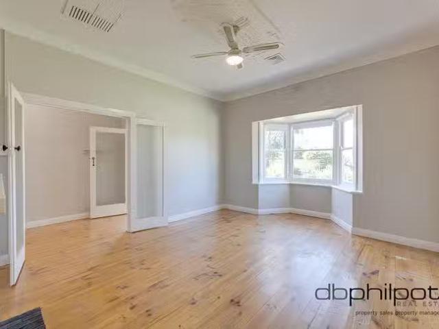 Unique 62 Fenden Road, Salisbury, SA 5108