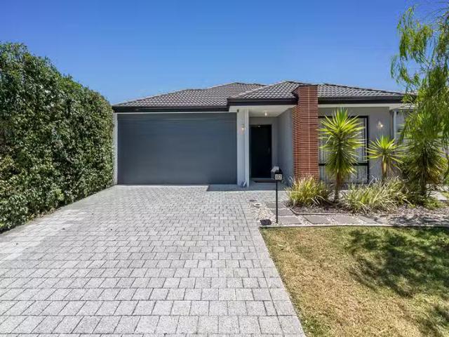 Unique 62 Hanbury Loop, Success, WA 6164