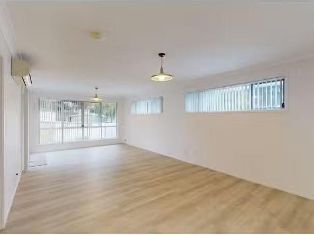 Rental! 6/30 Helen Street, Mount Hutton Townhouse for rent Li.