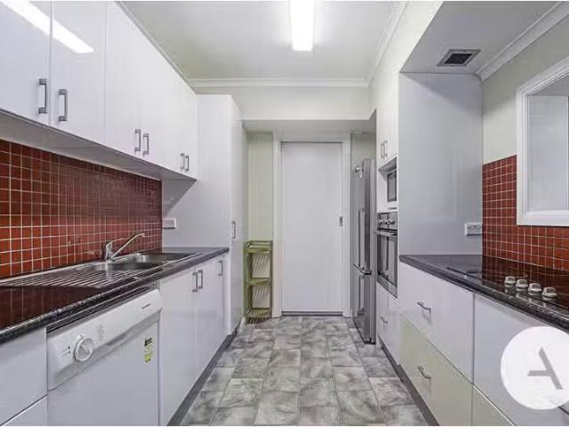 Nice 63/1 Allambee St, Reid Apartment for rent Listed by Luke.