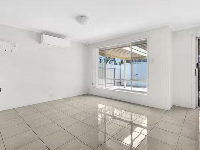 Nice 6 Creekview Drive, Walkley Heights, SA 5098