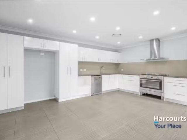 Deal! 6 Allom Street, ROPES CROSSING House for rent Listed by.