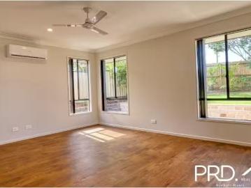 Unique 6 Fryer Lane, CASINO House for rent Listed by Brianna.