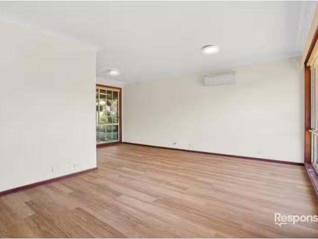 Deal! 6 Lemon Grove, Glenwood House for rent Listed by Julie.