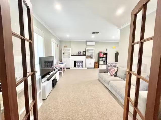 Cheap 6 Netherby Road, Duncraig, WA 6023