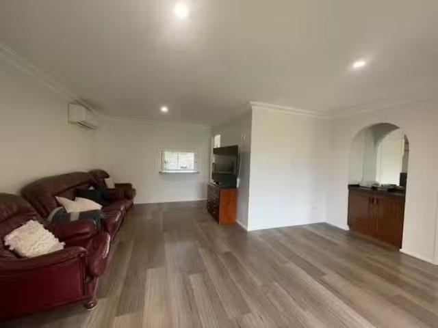 Rental! 6 Sandra Place, Dubbo, NSW 2830