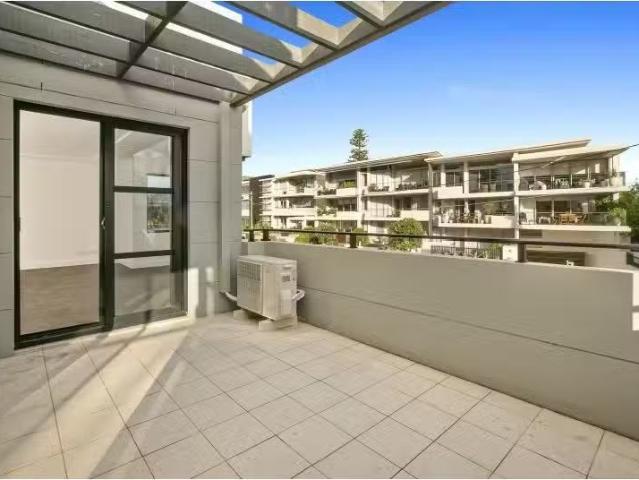 Charming 7/4 Narrabeen Street, Narrabeen Apartment for rent L.