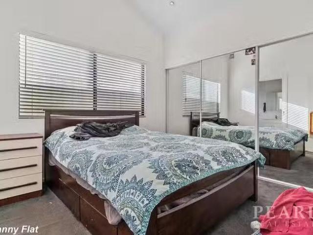 New 74A Murchison Road, Waikiki, WA 6169
