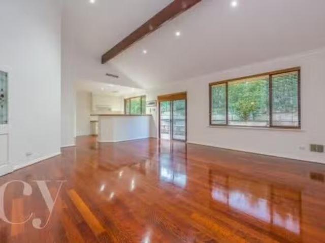 Rental! 75B Fraser Street, East Fremantle, WA 6158