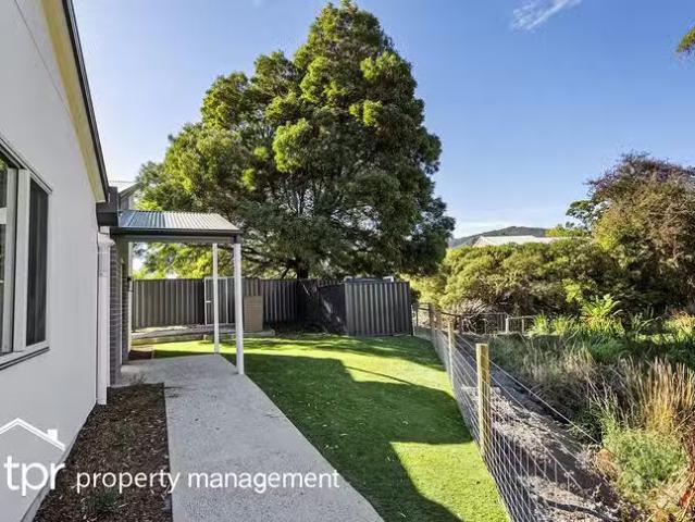 Unique 7/7404 Channel Highway, Cygnet, TAS 7112