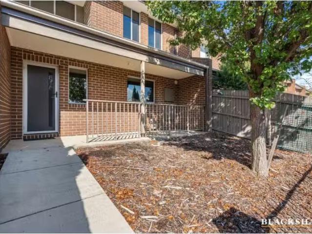 Just in! 77 Mobourne Street, Bonner House for rent Listed by.