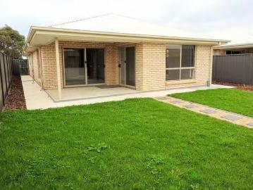 Deal! 77 Princess Royal Parade, Hindmarsh Island, SA 5214